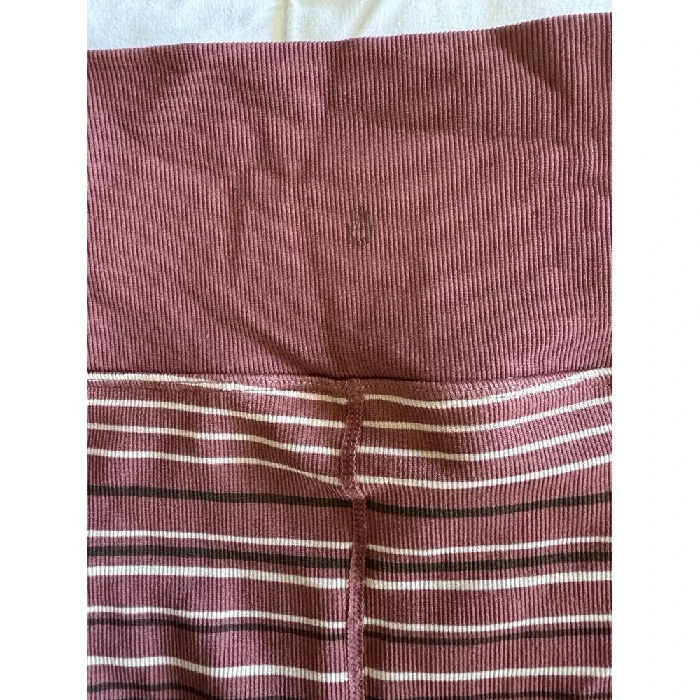 Spiritual Gangster burgundy stripe leggings wrap front love sculpt Size XS EUC